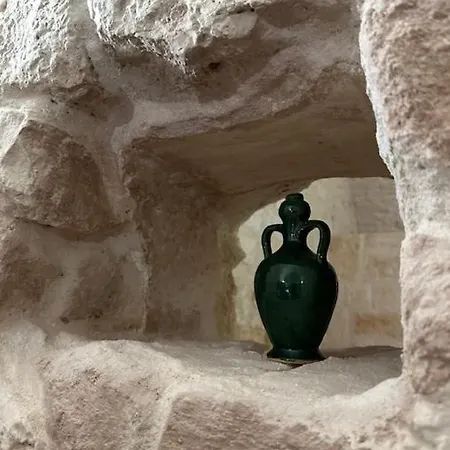 & La Petra Ceglie Messapica