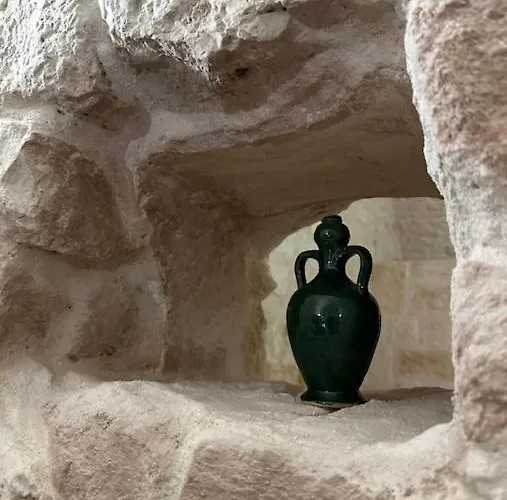 & La Petra צ'לייה מספיקה